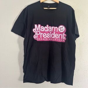 NWOT Gildan Black Pink Short Sleeve T-Shirt Kamala Harris Tim Walz Barbie Large